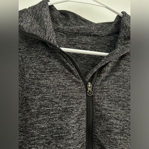 Women’s Lululemon Quarter Zip